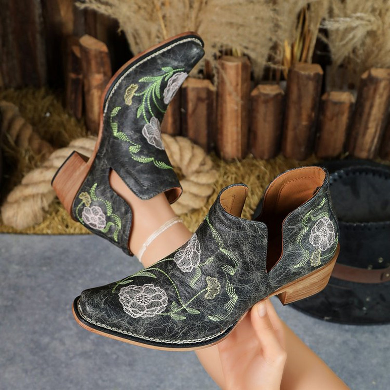 Nouvelles bottes courtes brodé - New Ethnic Fashion avis et prix